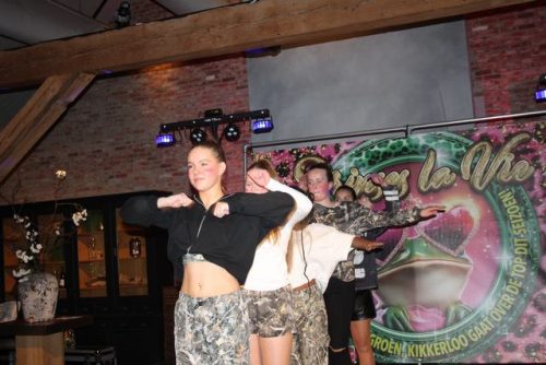 Pronkzittin-2026-100